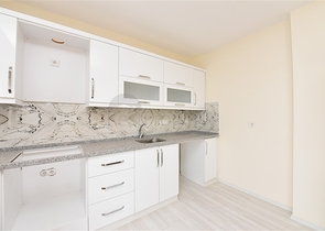 دوبلكس بسعر مناسب - 3 غرف وصالة -في افسلار / الانيا 