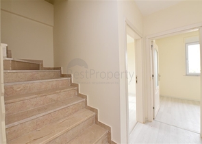 دوبلكس بسعر مناسب - 3 غرف وصالة -في افسلار / الانيا 