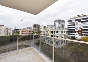 دوبلكس بسعر مناسب - 3 غرف وصالة -في افسلار / الانيا 