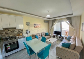 اطلالة بحر وقلعة -شقة غرفة وصالة مفروشة -في محمودلار / الانيا 