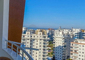 اطلالة بحر وقلعة -شقة غرفة وصالة مفروشة -في محمودلار / الانيا 