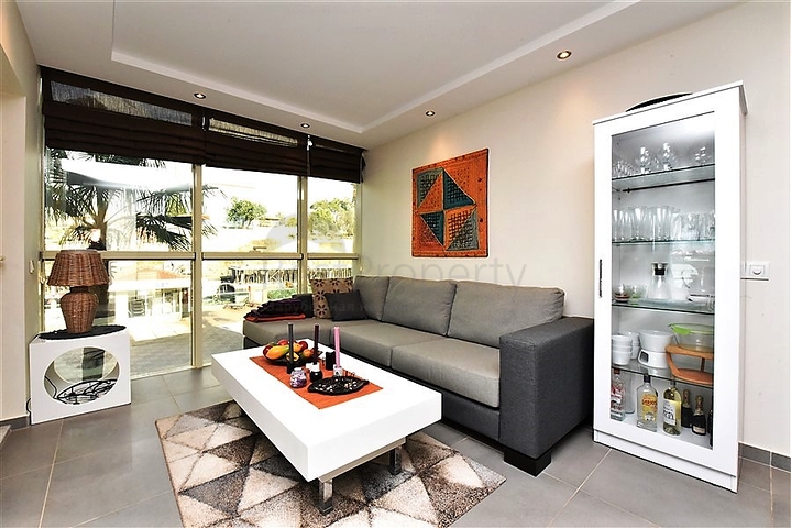 دوبلكس فاخرة -ضمن مجمع انيق في كارجيجاك / الانيا 