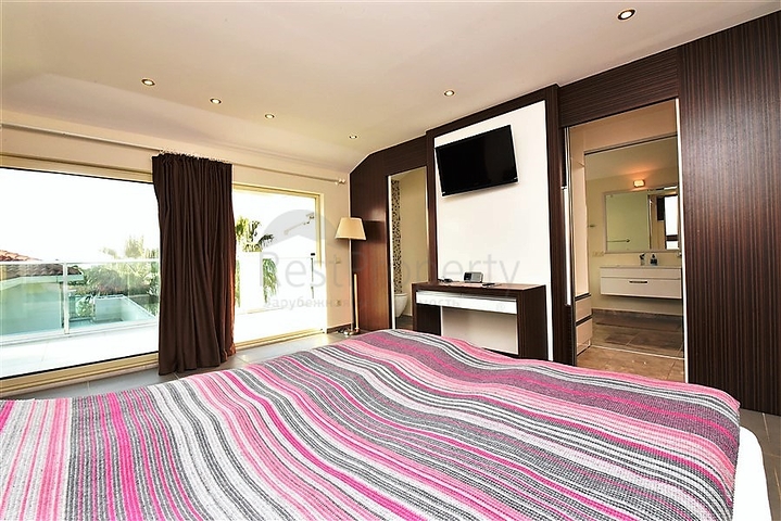 دوبلكس فاخرة -ضمن مجمع انيق في كارجيجاك / الانيا 