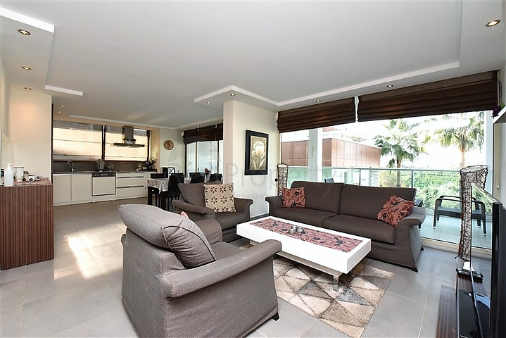 دوبلكس فاخرة -ضمن مجمع انيق في كارجيجاك / الانيا 