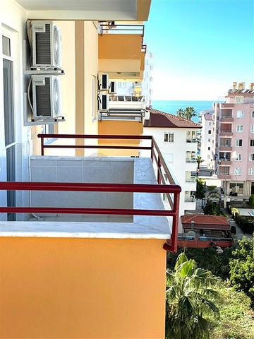 اطلالة بحر - شقة غرفتين وصالة واسعة -محمودلار / الانيا 