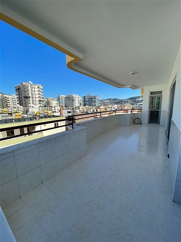 اطلالة بحر - شقة غرفتين وصالة واسعة -محمودلار / الانيا 