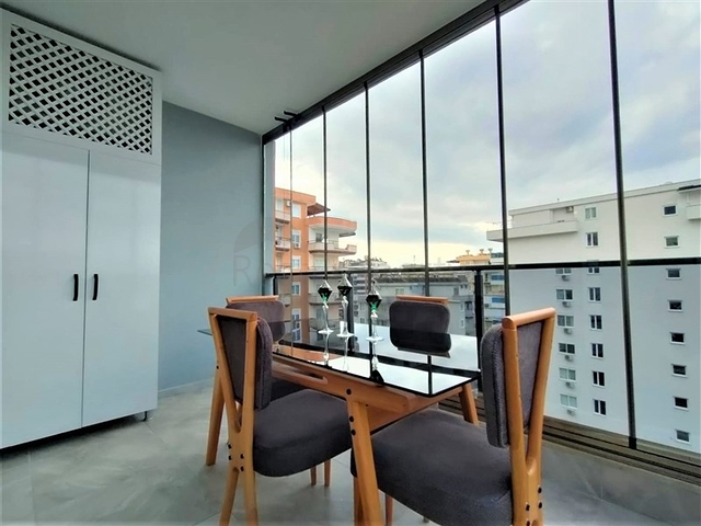 شقة انيقة 2 غرفة وصالة -مفروشة وضمن مجمع جديد - محمودلار / الانيا 