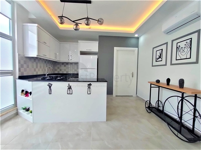 شقة انيقة 2 غرفة وصالة -مفروشة وضمن مجمع جديد - محمودلار / الانيا 