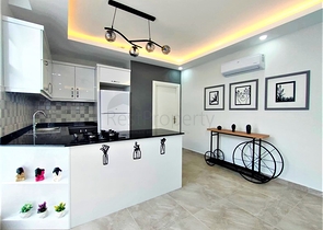 شقة انيقة 2 غرفة وصالة -مفروشة وضمن مجمع جديد - محمودلار / الانيا 