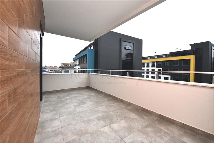 شقة فاخرة 3 غرف وصالة - مفروشة بأناقة -ضمن مجمع فاخر في منطقة اوبا المركزية / الانيا 