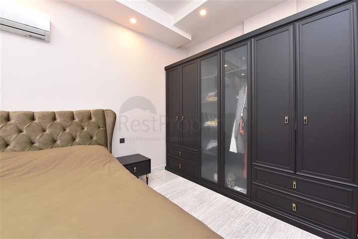 شقة فاخرة 3 غرف وصالة - مفروشة بأناقة -ضمن مجمع فاخر في منطقة اوبا المركزية / الانيا 