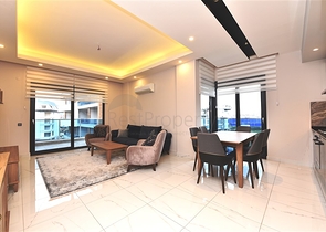 شقة فاخرة 3 غرف وصالة - مفروشة بأناقة -ضمن مجمع فاخر في منطقة اوبا المركزية / الانيا 