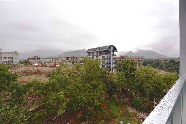 ضمن مجمع جديد -شقة غرفة وصالة مفروشة -اوبا / الانيا 