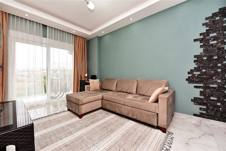 ضمن مجمع جديد -شقة غرفة وصالة مفروشة -اوبا / الانيا 