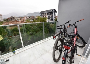 ضمن مجمع جديد -شقة غرفة وصالة مفروشة -اوبا / الانيا 