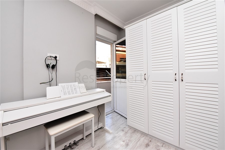 سعر مناسب - شقة 2 غرفة وصالة مفروشة - في مركز الانيا 