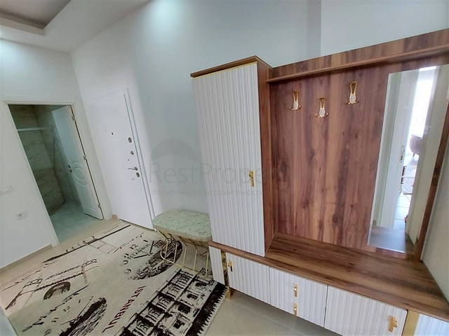 شقة على شارع بارباروس - غرفتين وصالة مفروشة - محمودلار / الانيا 