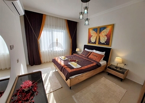 شقة على شارع بارباروس - غرفتين وصالة مفروشة - محمودلار / الانيا 