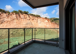 مجمع فاخر في كارجيجاك - شقة غرفة وصالة مفروشة - الانيا 