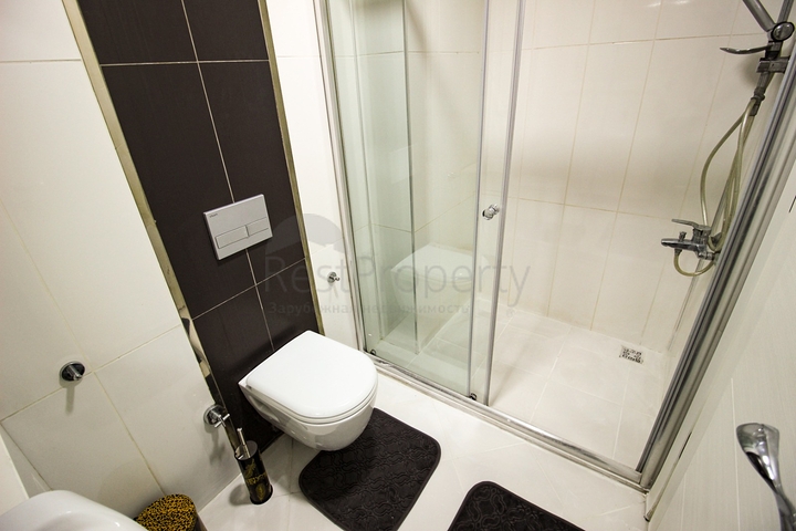 شقق للبيع في اوبا - غرفة وصالة قريبة من البحر - الانيا 