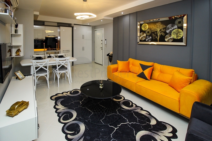 شقق للبيع في اوبا - غرفة وصالة قريبة من البحر - الانيا 