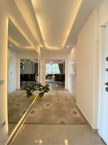 شقة انيقة -غرفتين وصالة مفروشة -ضمن مجمع سكني في محمودلار / الانيا 