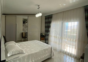 شقة انيقة -غرفتين وصالة مفروشة -ضمن مجمع سكني في محمودلار / الانيا 