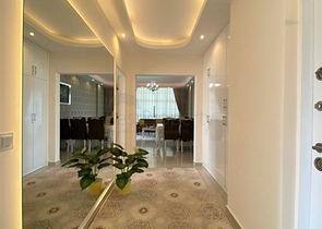 شقة انيقة -غرفتين وصالة مفروشة -ضمن مجمع سكني في محمودلار / الانيا 