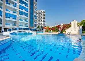 شقة انيقة -غرفتين وصالة مفروشة -ضمن مجمع سكني في محمودلار / الانيا 