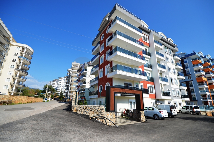 شقق للبيع في توسمور - غرفتين وصالة مع مطبخ منفصل -في الانيا 