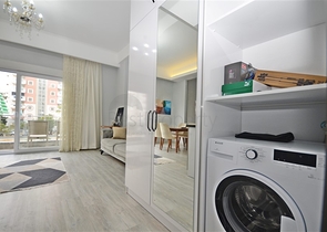 شقة غرفة وصالة مفروشة -مجمع سكني حديث - في محمودلار/ الانيا 