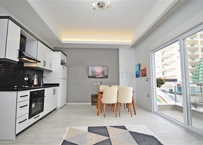 شقة غرفة وصالة مفروشة -مجمع سكني حديث - في محمودلار/ الانيا 