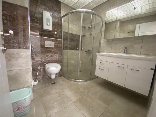 شقة غرفة وصالة مفروشة -مجمع فاخر -في محمودلار / الانيا 