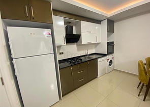 شقة غرفة وصالة مفروشة -مجمع فاخر -في محمودلار / الانيا 