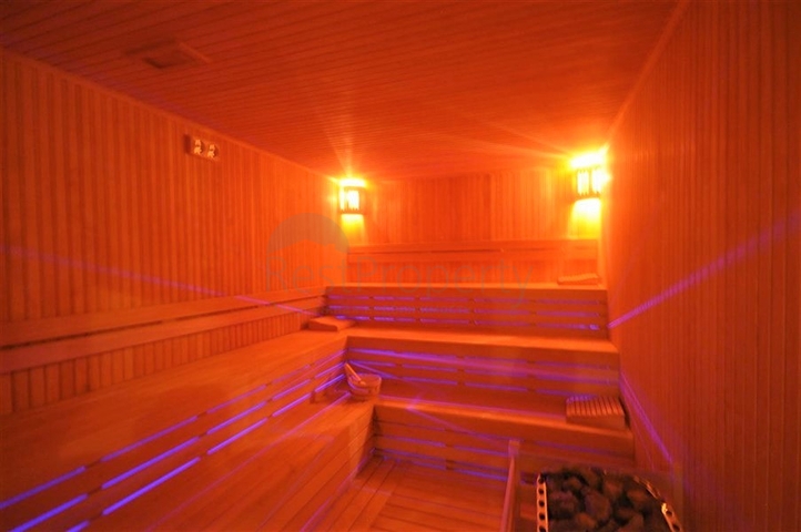 شقق للبيع في اوبا - غرفة وصالة مفروشة -قريبة من البحر / الانيا 