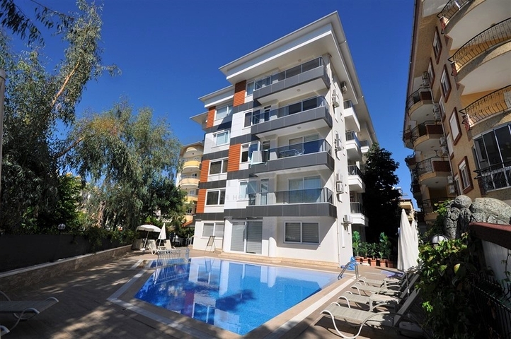 شقق للبيع في اوبا - غرفة وصالة مفروشة -قريبة من البحر / الانيا 