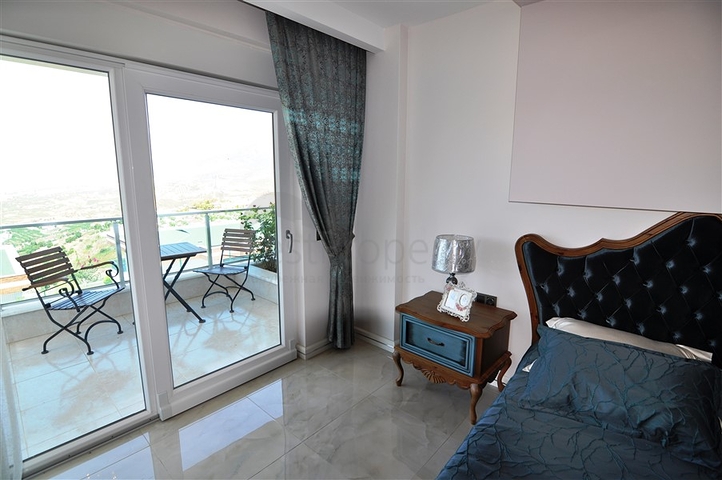 اطلالة بحر وقلعة -فيلا مستقلة مع مسبح خاص -في كارجيجاك / الانيا 