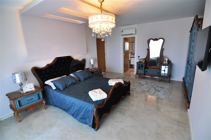 اطلالة بحر وقلعة -فيلا مستقلة مع مسبح خاص -في كارجيجاك / الانيا 