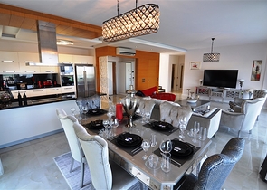 اطلالة بحر وقلعة -فيلا مستقلة مع مسبح خاص -في كارجيجاك / الانيا 