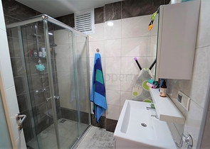 شقق للبيع في اوبا - ضمن مجمع فاخر - غرفتين وصالة مفروشة -اوبا / الانيا 