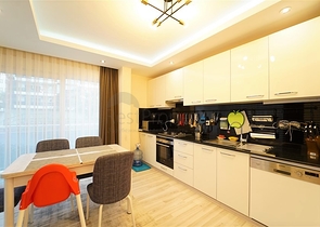 شقق للبيع في اوبا - ضمن مجمع فاخر - غرفتين وصالة مفروشة -اوبا / الانيا 