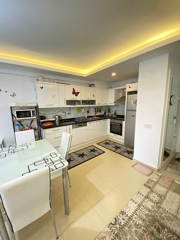 اطلالة رائعة  -شقة غرفة وصالة مفروشة -ضمن مجمع 5 نجوم - في افسلار/ الانيا