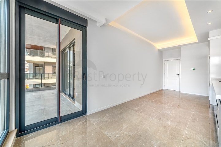 شقق بالتقسيط في مدينة الانيا - ضمن مجمع قيد الانشاء في منطقة اوبا المركزية 