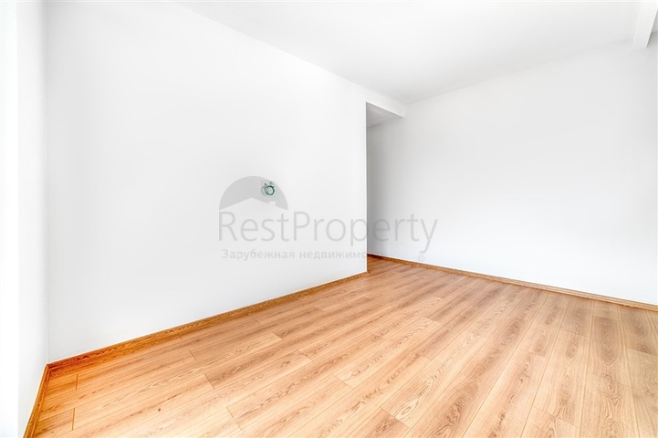 شقق بالتقسيط في مدينة الانيا - ضمن مجمع قيد الانشاء في منطقة اوبا المركزية 