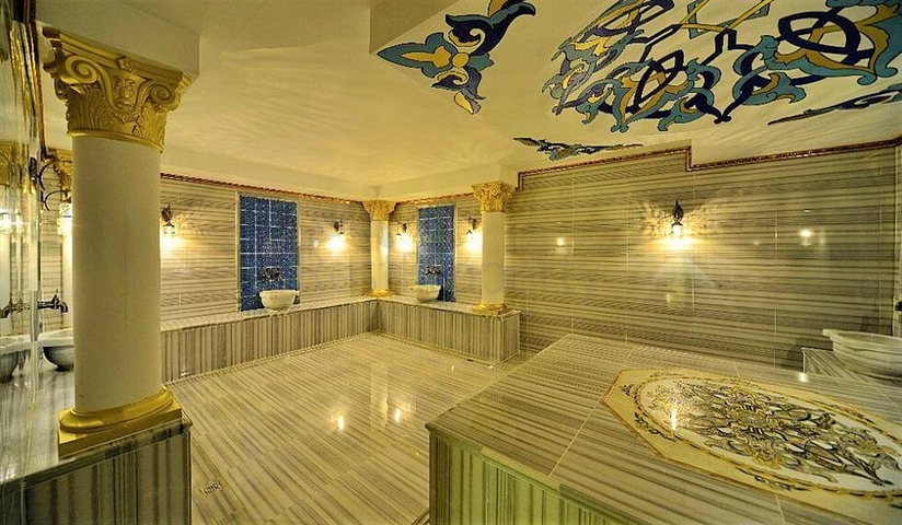 مجمع فاخر قريب من البحر -شقة غرفة وصالة مفروشة - محمودلار/ الانيا 