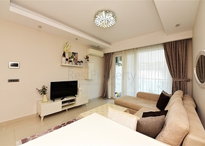 مجمع فاخر قريب من البحر -شقة غرفة وصالة مفروشة - محمودلار/ الانيا 