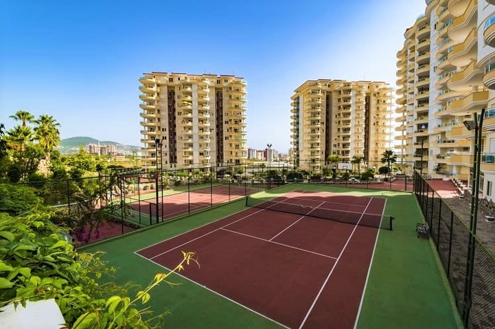 شقة واسعة في الانيا - غرفتين وصالة مفروشة -ضمن مجمع سكني في محمودلار / الانيا 