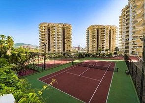 شقة واسعة في الانيا - غرفتين وصالة مفروشة -ضمن مجمع سكني في محمودلار / الانيا 