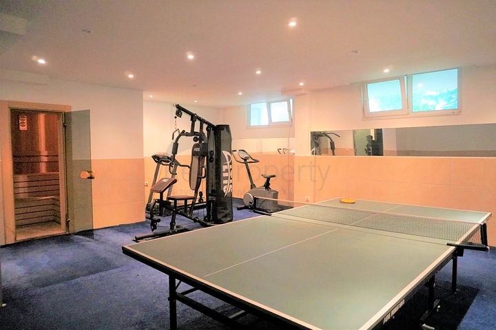 قريبة من شاطئ كليوباترا - شقة غرفة وصالة مفروشة ضمن مجمع حديث - الانيا 