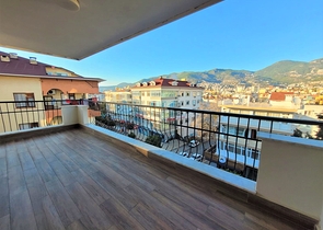 بالقرب من شاطئ كليوباترا - دوبلكس واسعة 2 غرفة وصالة - مركز الانيا 